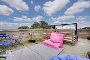 Photo 21- click for photo gallery